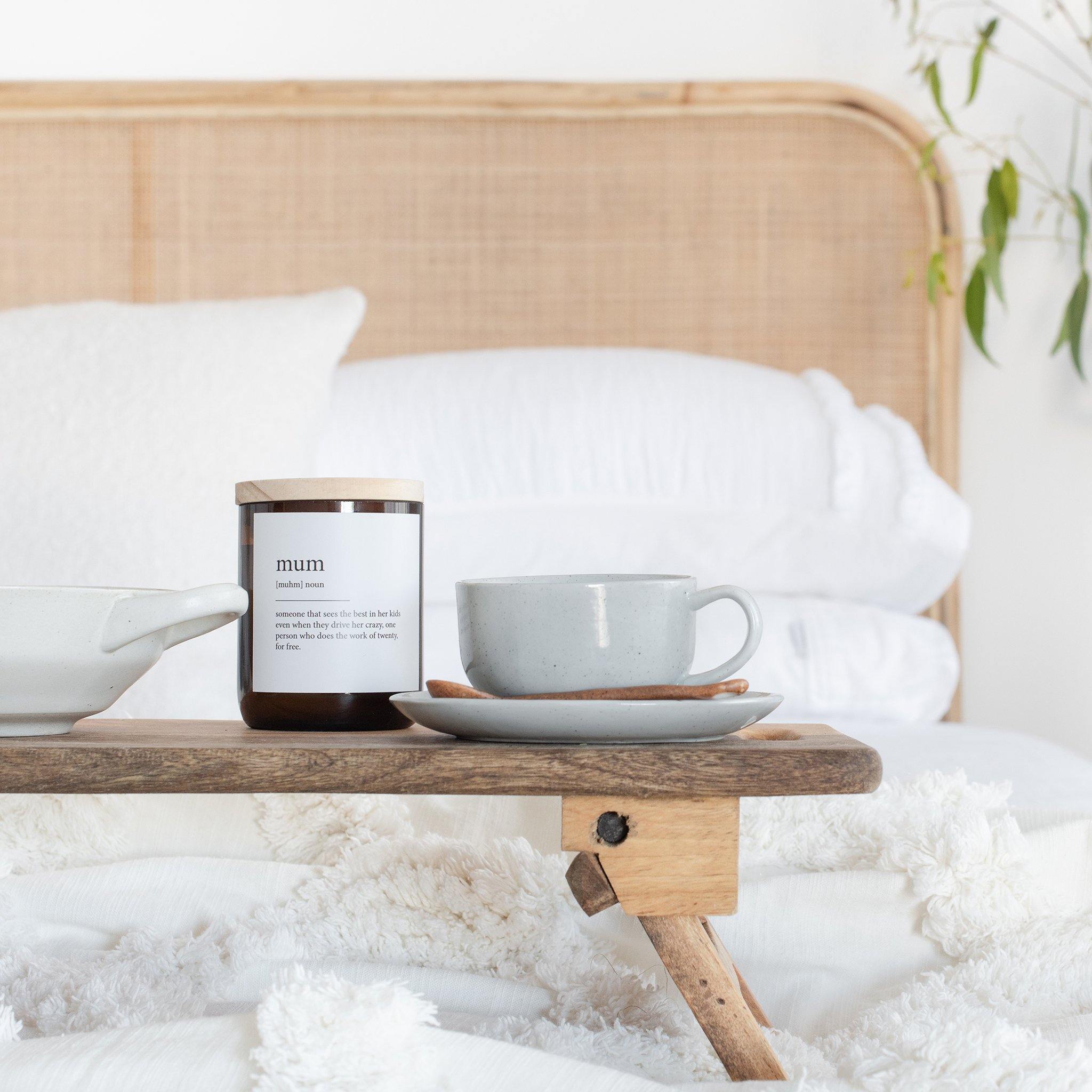 Buy "Mum" Dictionary Mid Soy Candle - Brightups